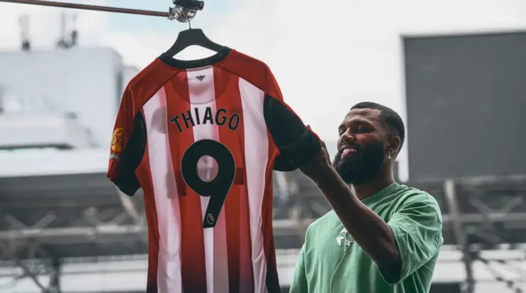 卖水果、搬砖的小伙，与哈兰德争英超金靴